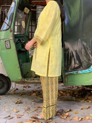 Yellowish Tan-06